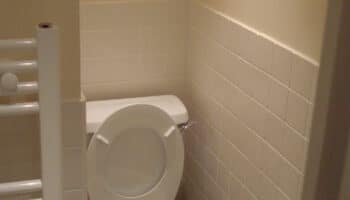 En-suite Shower room with white toilet